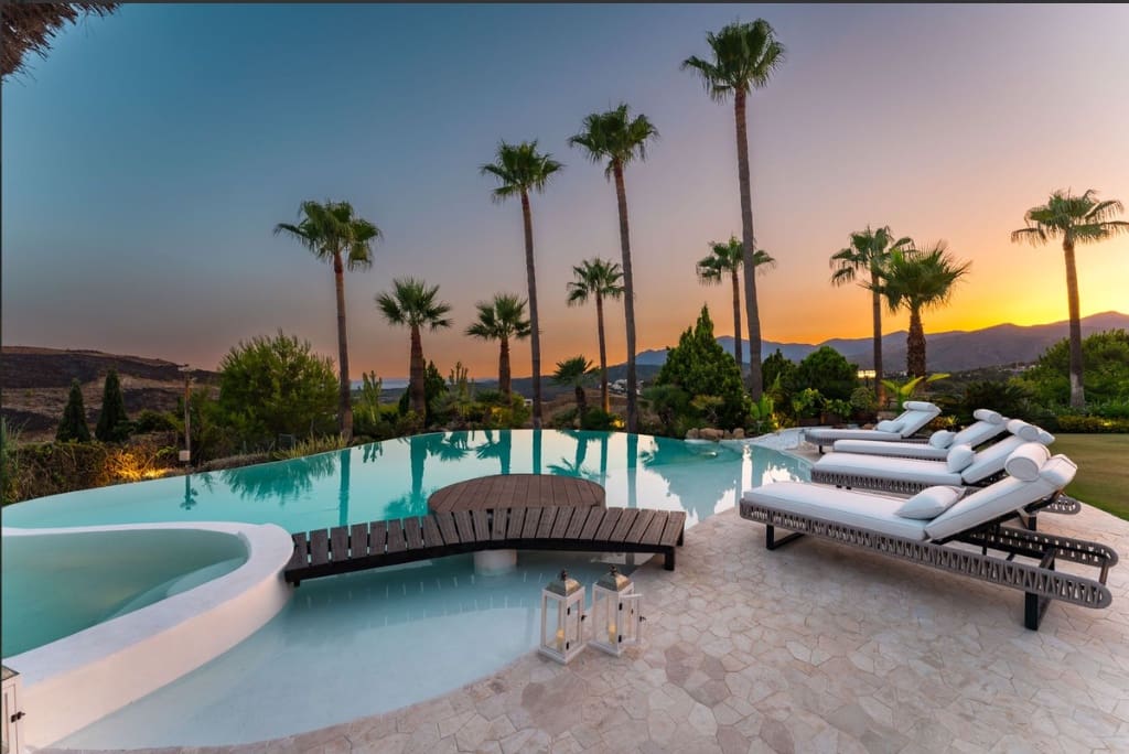 5 chambre Villa/Maison à vendre à Benahavis avec piscine garage - 4 750 000 € (Ref: 10048931)