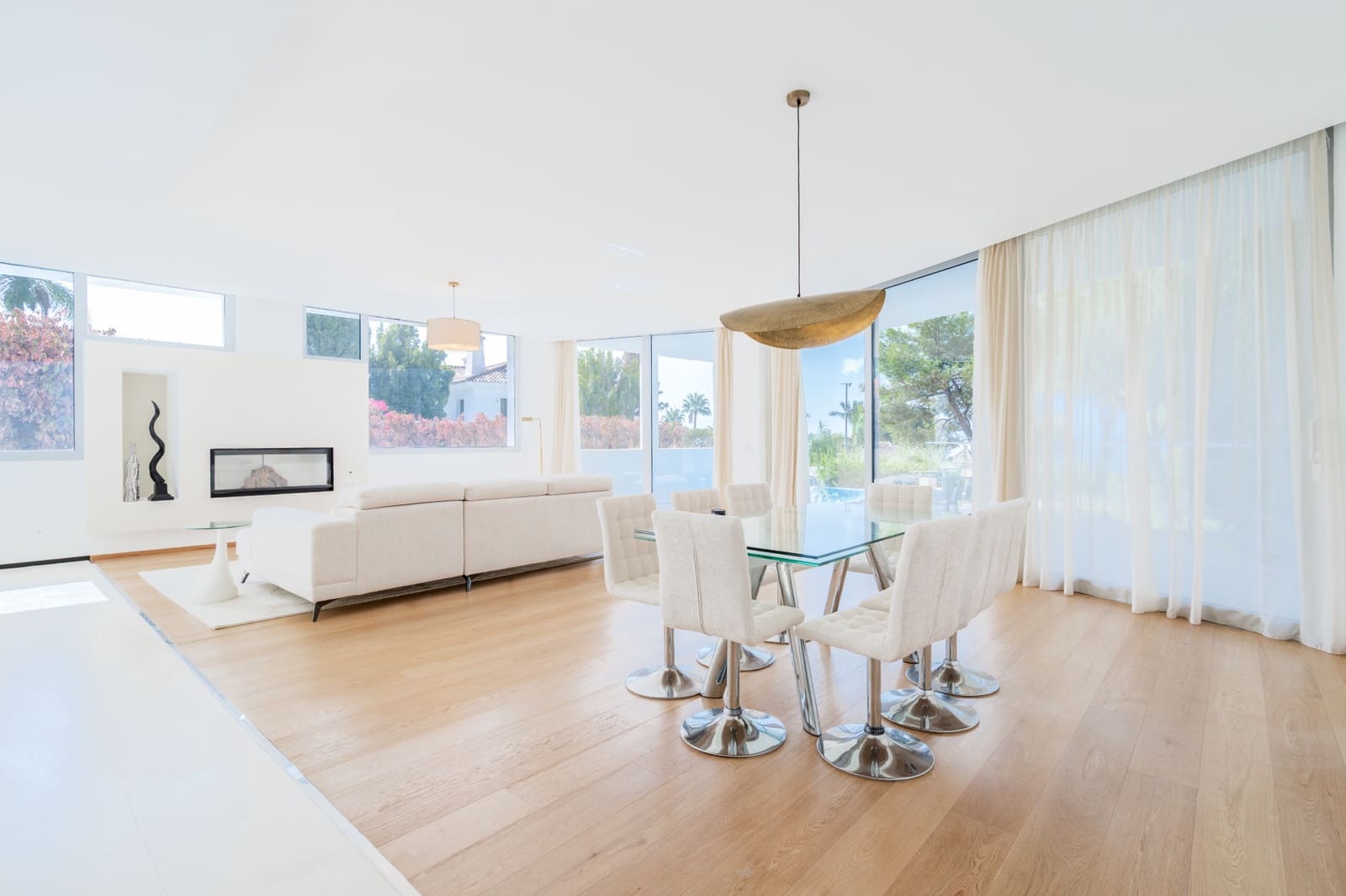 5 sypialnia Dom blizniak na sprzedaż w Marbella z basenem garażem - 3 000 000 € (Ref: 10054896)