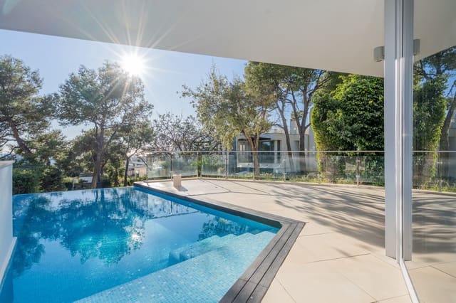 5 sypialnia Dom blizniak na sprzedaż w Sierra Blanca, Marbella z basenem garażem - 3 000 000 € (Ref: 10054896)