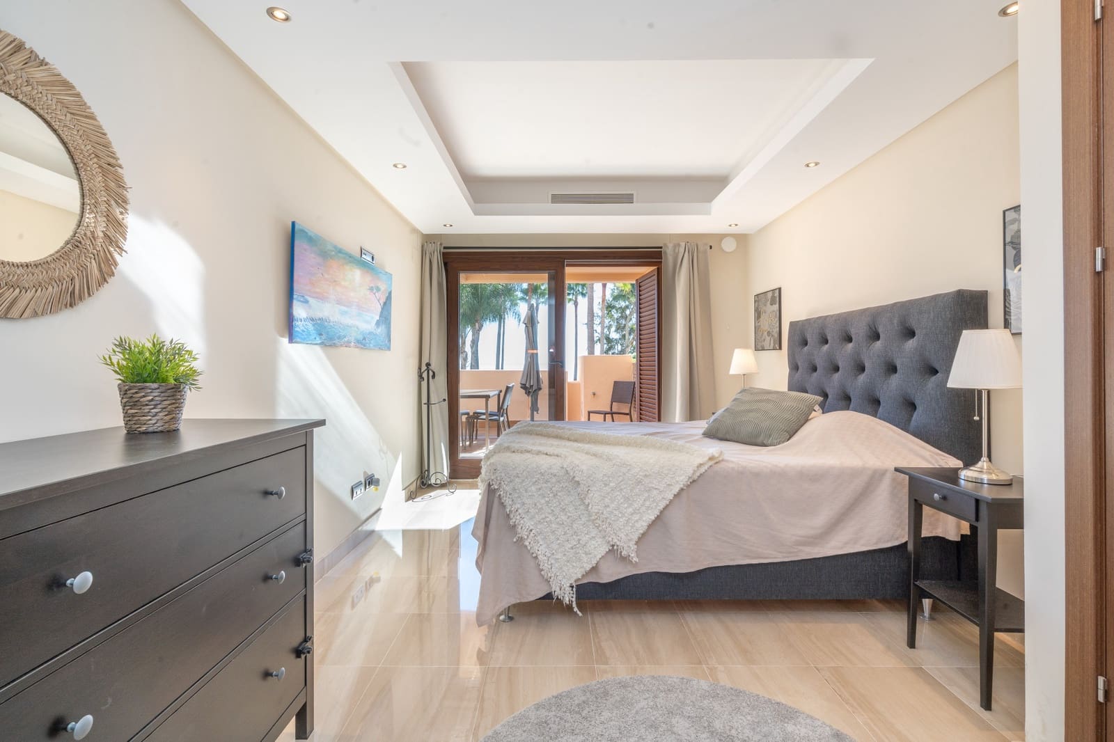 2 bedroom Penthouse for sale in Estepona with pool garage - € 1,125,000 (Ref: 10058756)