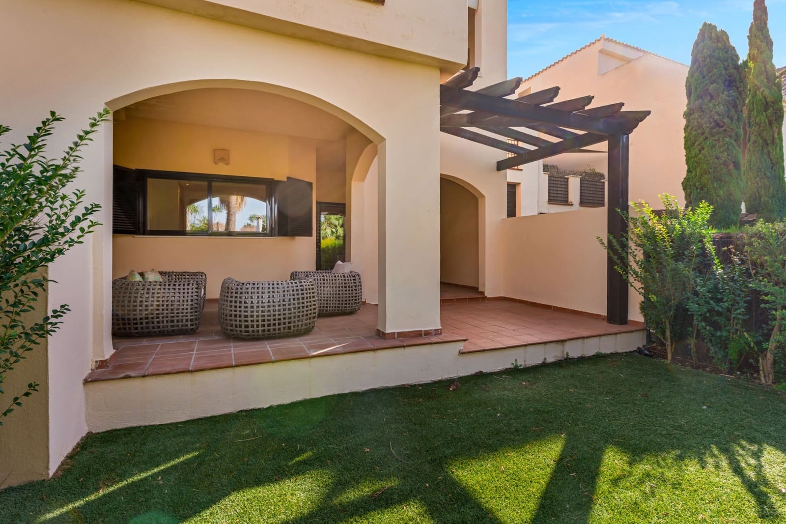 2 soverom Leilighet til salgs i Marbella med svømmebasseng garasje - € 825 000 (Ref: 10058757)