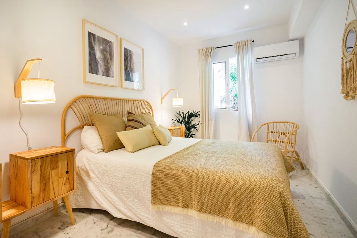 4 chambre Villa/Maison à vendre à Nueva Andalucia avec piscine garage - 1 100 000 € (Ref: 10058758)