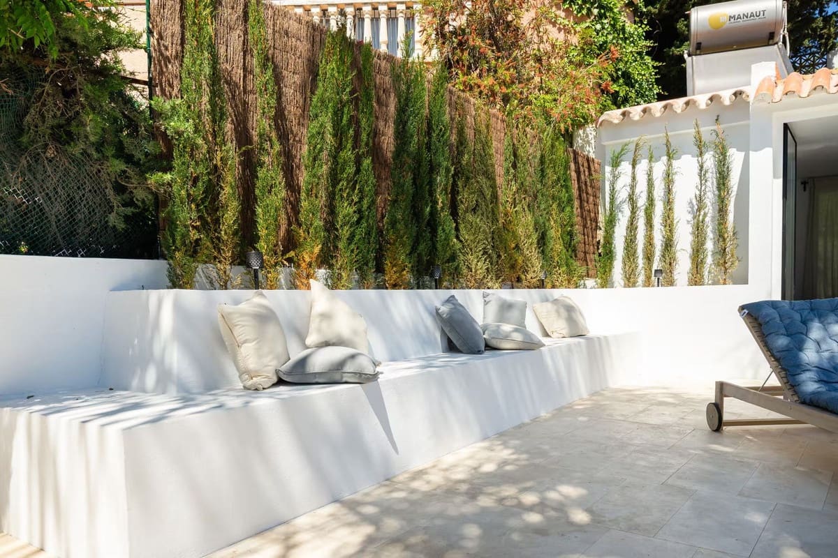 4 chambre Villa/Maison à vendre à Nueva Andalucia avec piscine garage - 1 100 000 € (Ref: 10058758)