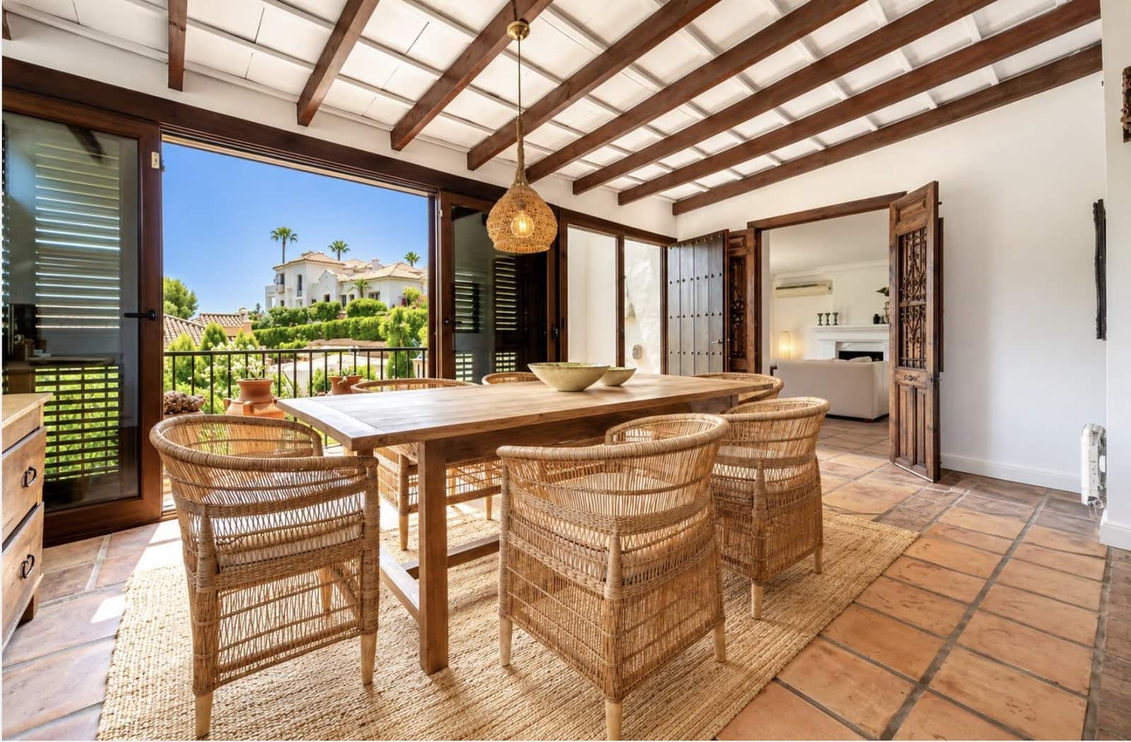 3 soveværelse Villa til salg i Golden Mile med swimmingpool garage - € 1.999.000 (Ref: 10058759)