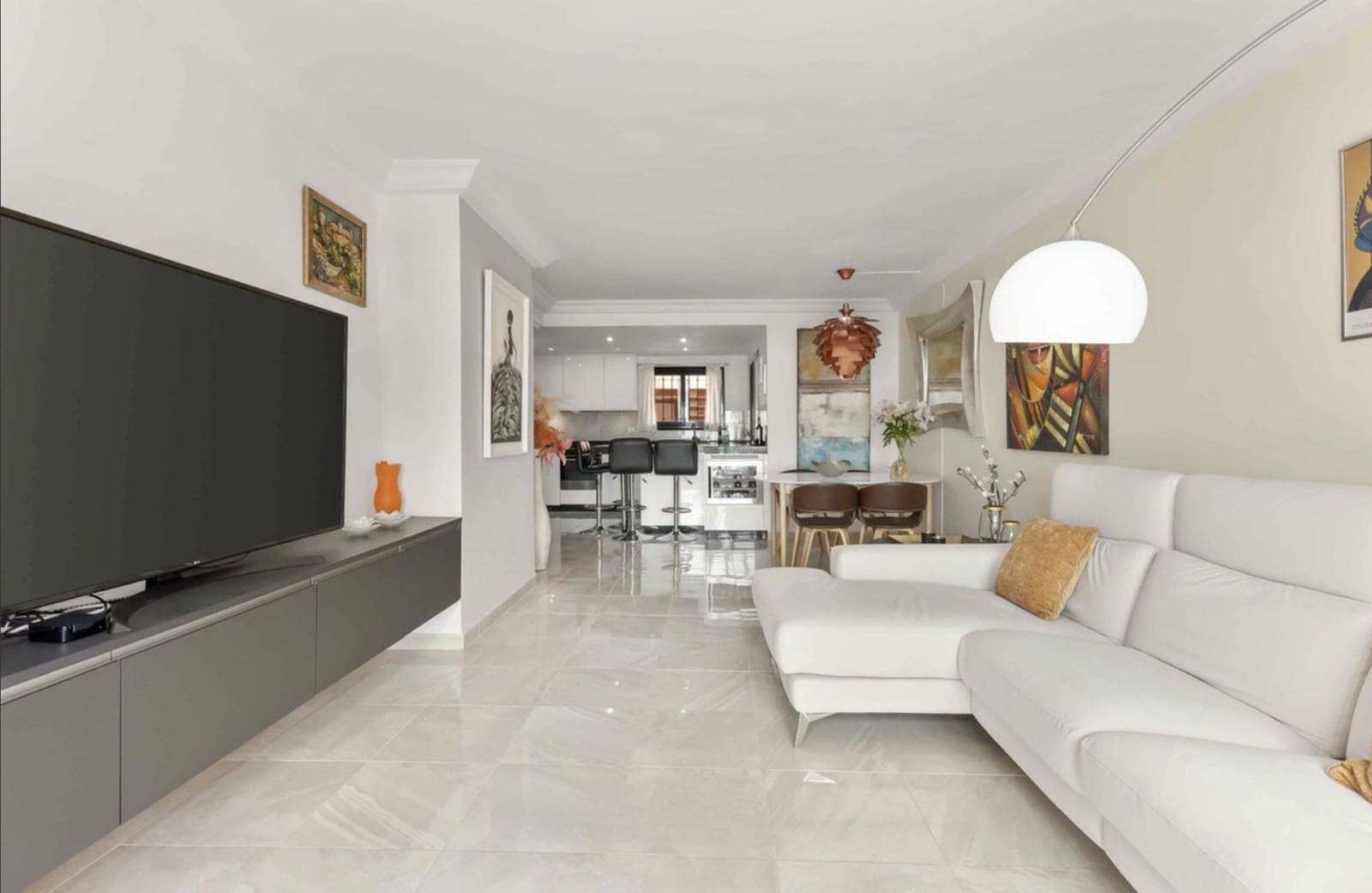 Ático de 3 habitaciones en Marbella en venta con piscina garaje - 749.000 € (Ref: 10061691)