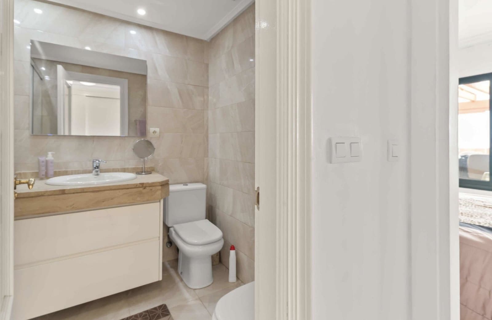 Ático de 3 habitaciones en Marbella en venta con piscina garaje - 749.000 € (Ref: 10061691)