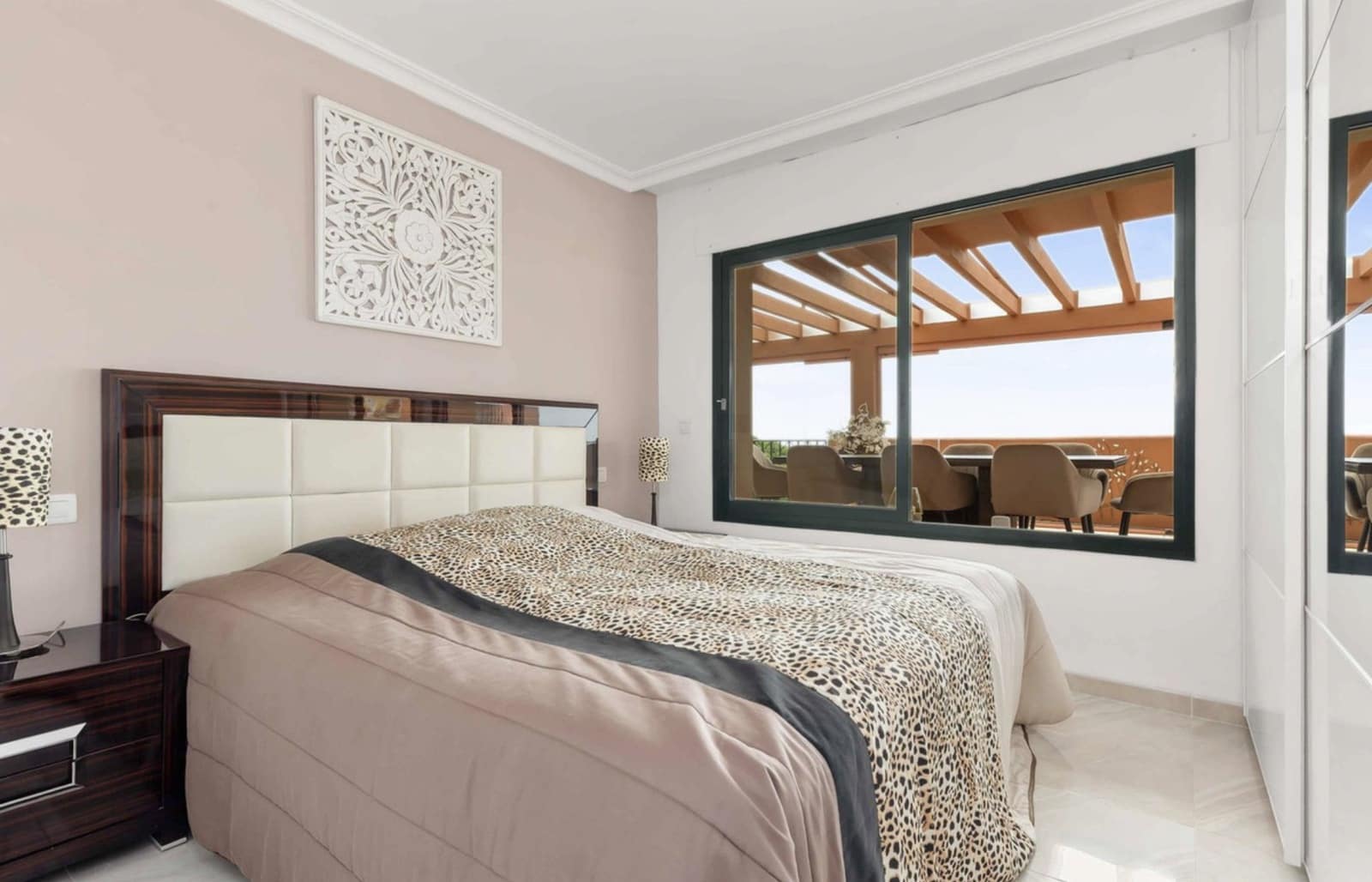 Ático de 3 habitaciones en Marbella en venta con piscina garaje - 749.000 € (Ref: 10061691)