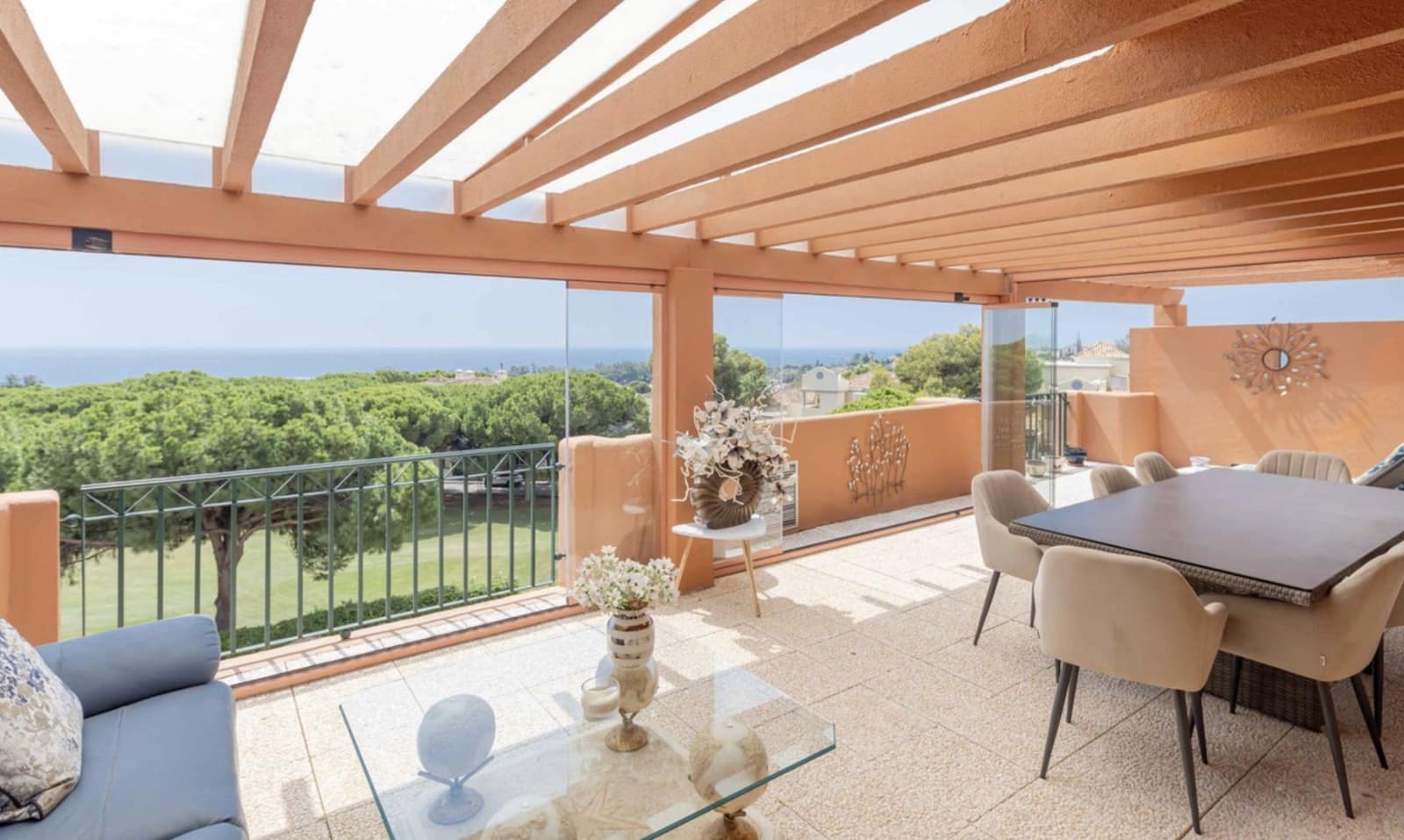 Ático de 3 habitaciones en Marbella en venta con piscina garaje - 749.000 € (Ref: 10061691)