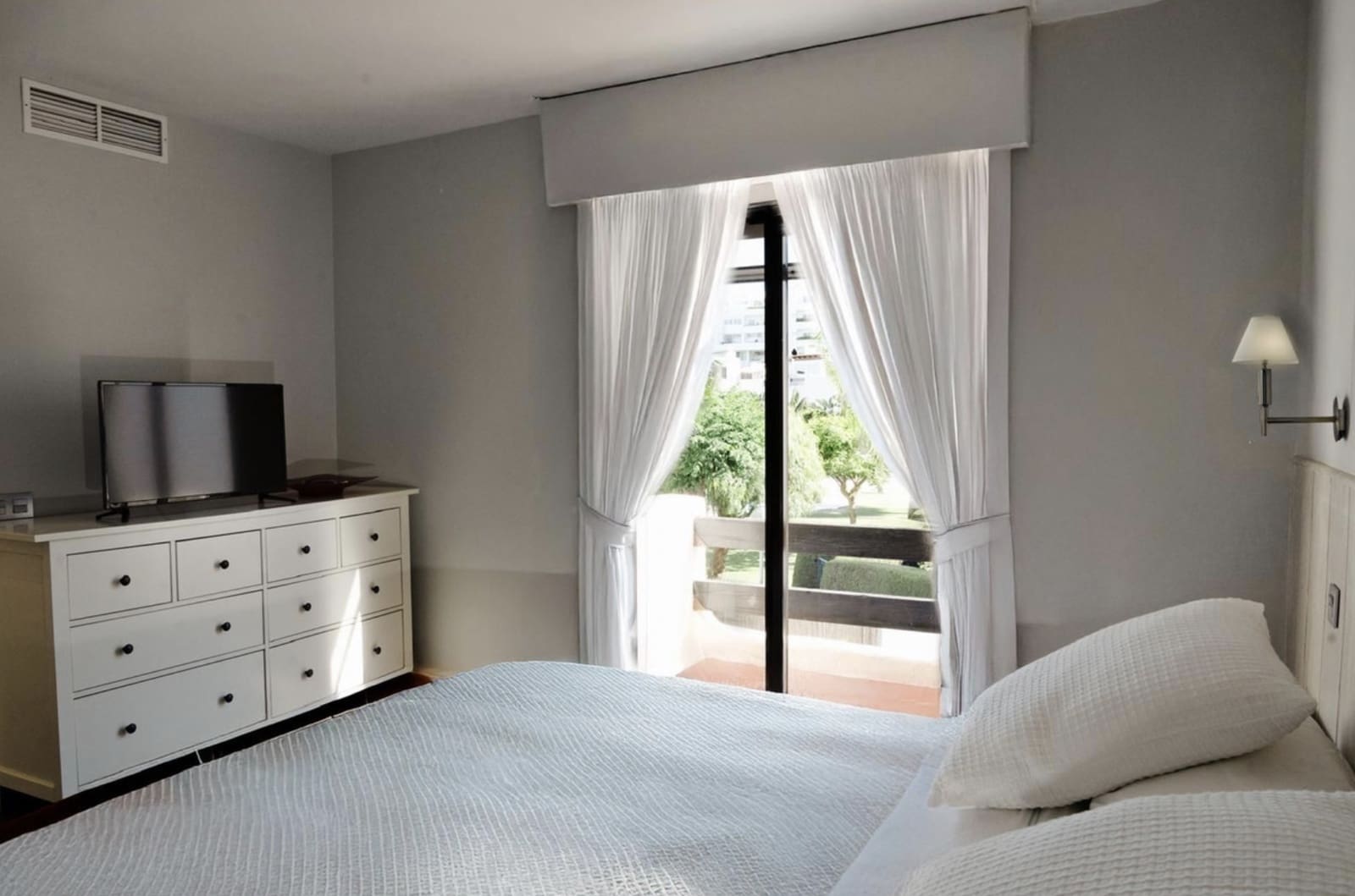 4 sovrum Hus till salu i San Pedro de Alcantara med pool garage - 950 000 € (Ref: 10061693)