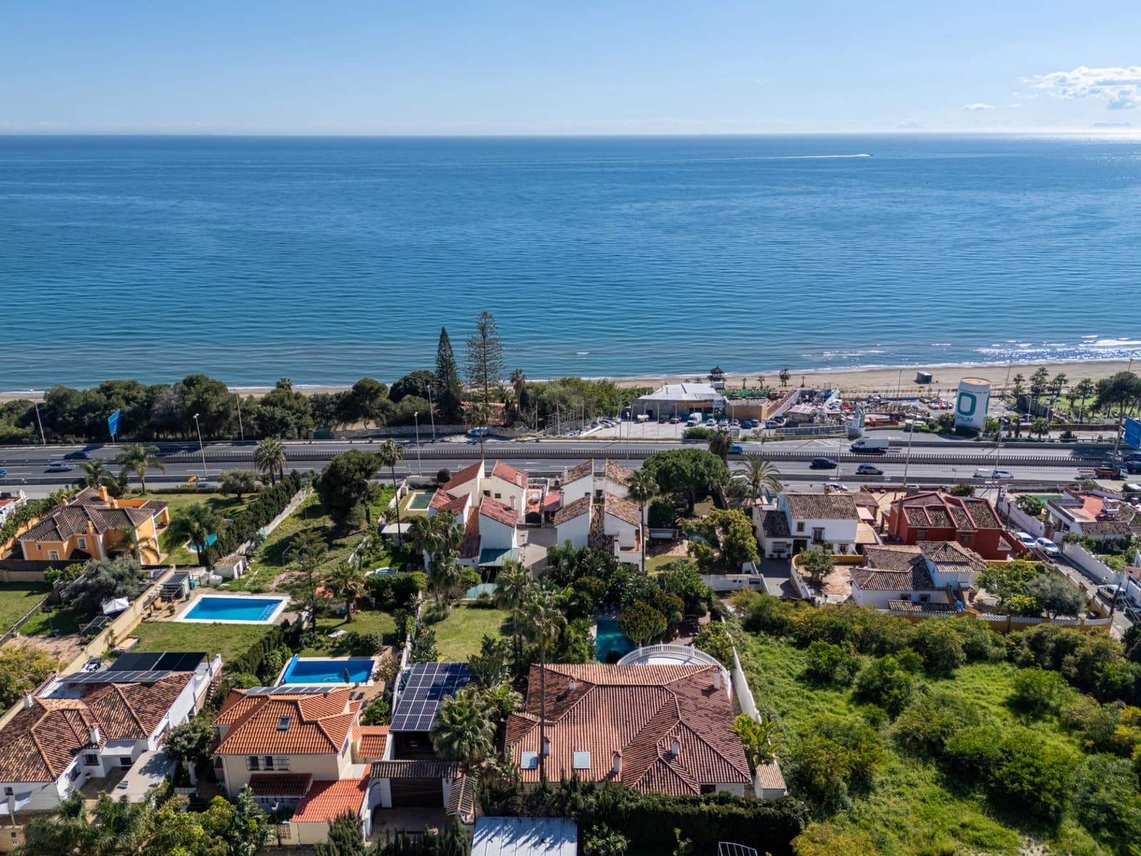 6 Zimmer Villa zu verkaufen in Marbella mit Pool Garage - 1.550.000 € (Ref: 10061694)