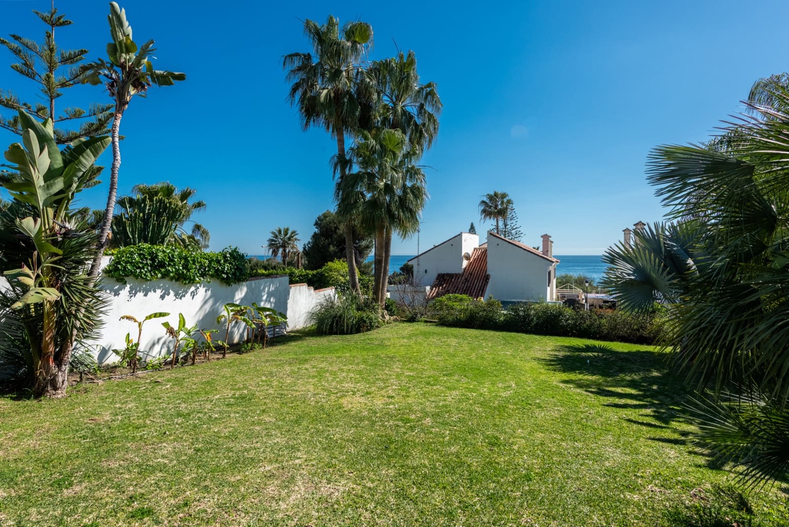6 Zimmer Villa zu verkaufen in Marbella mit Pool Garage - 1.550.000 € (Ref: 10061694)
