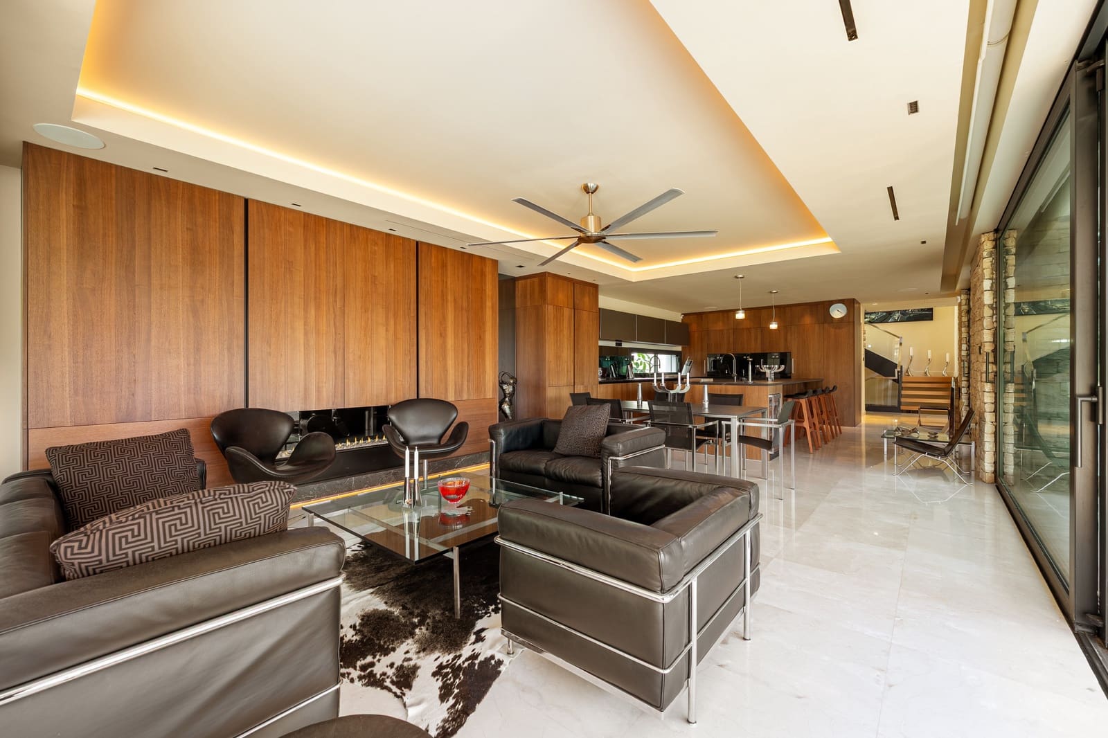 7 soverom Villa til salgs i Nueva Andalucia med svømmebasseng garasje - € 6 350 000 (Ref: 10078045)