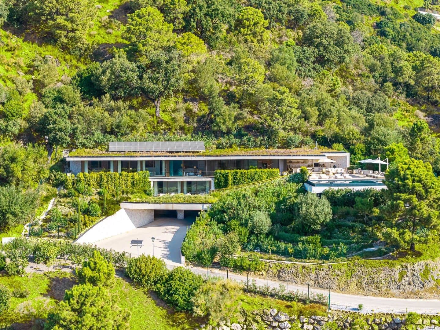 4 soverom Villa til salgs i Benahavis med svømmebasseng garasje - € 5 950 000 (Ref: 10078046)