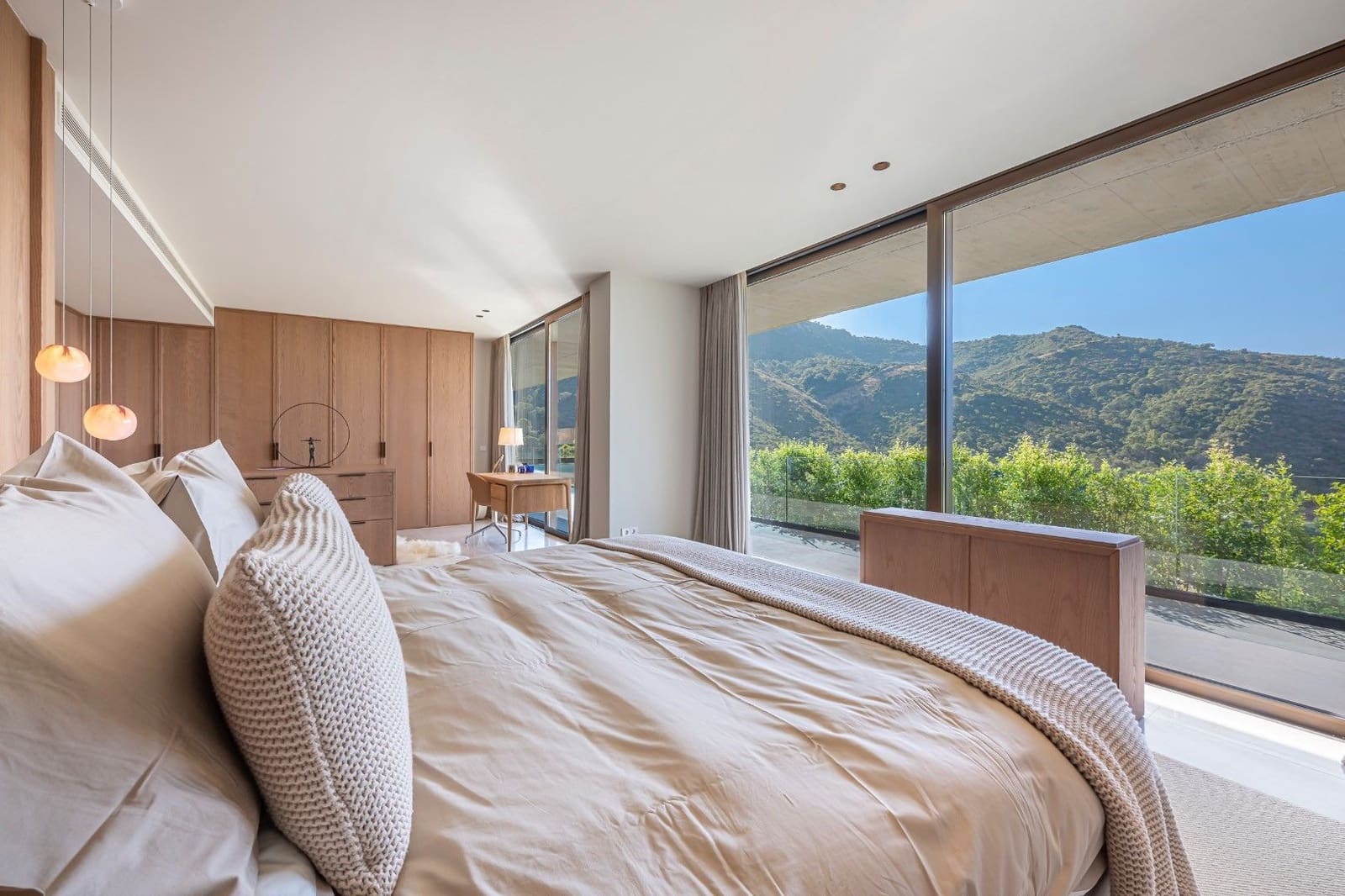 4 soverom Villa til salgs i Benahavis med svømmebasseng garasje - € 5 950 000 (Ref: 10078046)