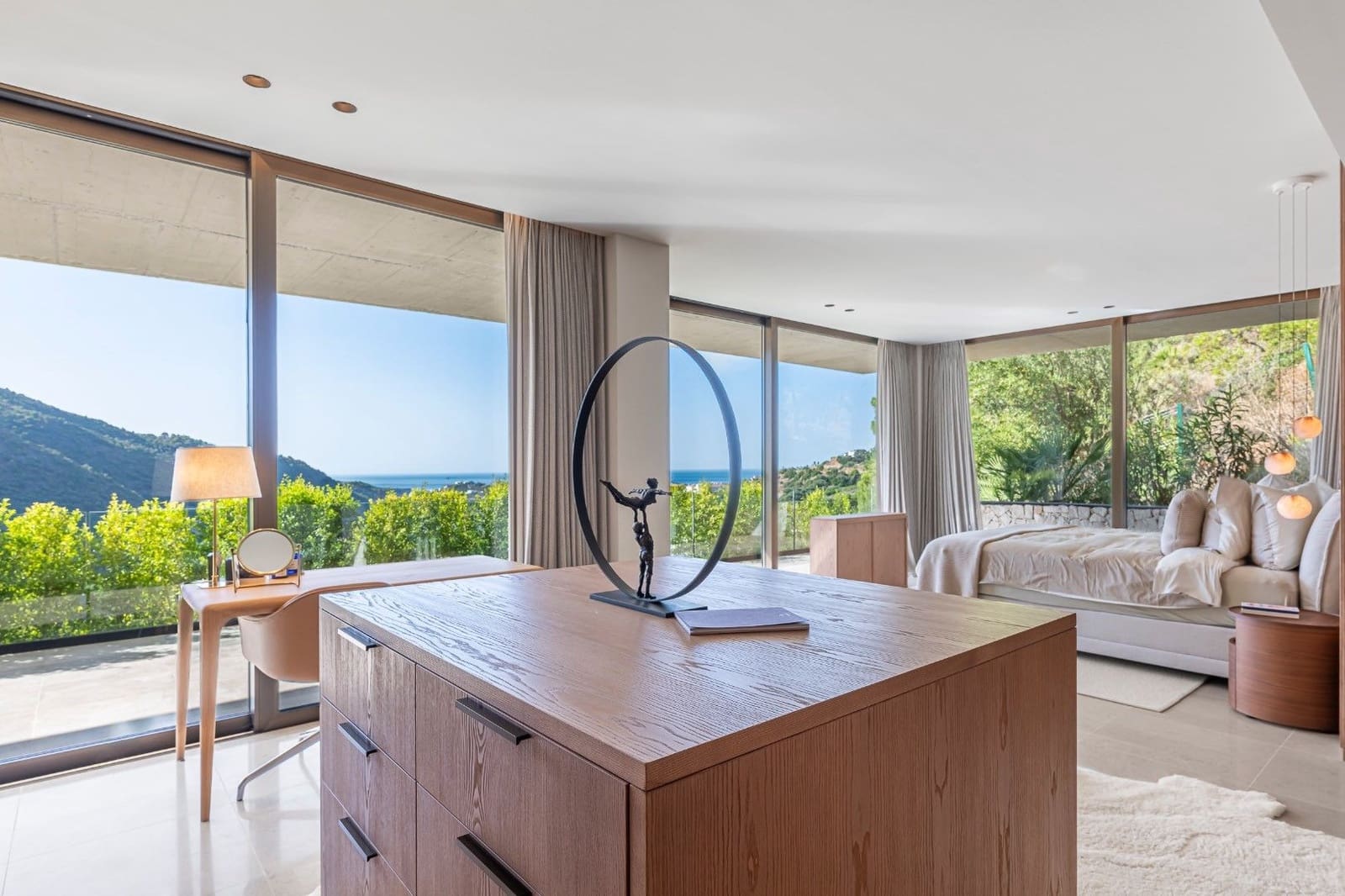 4 soverom Villa til salgs i Benahavis med svømmebasseng garasje - € 5 950 000 (Ref: 10078046)