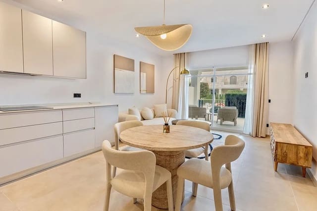 3 sypialnia Apartament na sprzedaż w Nueva Andalucia, Marbella z basenem garażem - 639 000 € (Ref: 10078047)