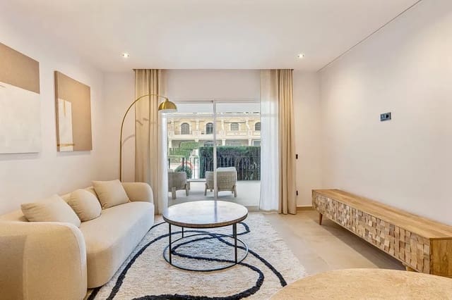 3 sypialnia Apartament na sprzedaż w Nueva Andalucia, Marbella z basenem garażem - 639 000 € (Ref: 10078047)
