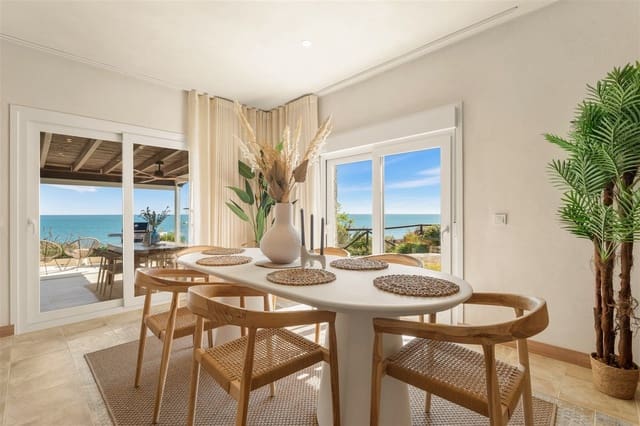 4 camera da letto Villetta Bifamiliare in vendita in Estepona con piscina garage - 1.695.000 € (Rif: 10078049)