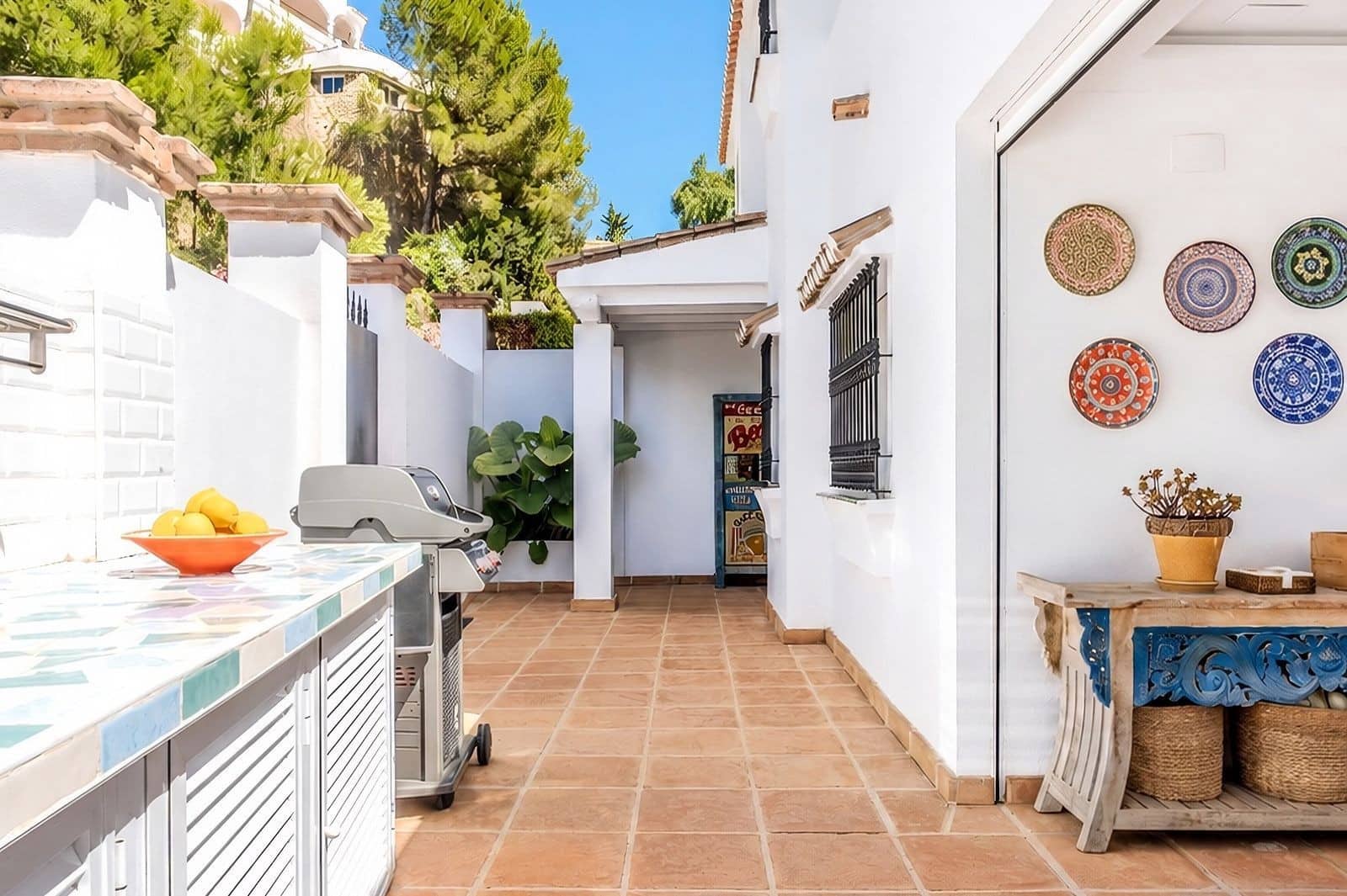 4 chambre Villa/Maison à vendre à Nueva Andalucia avec piscine garage - 1 500 000 € (Ref: 10078050)