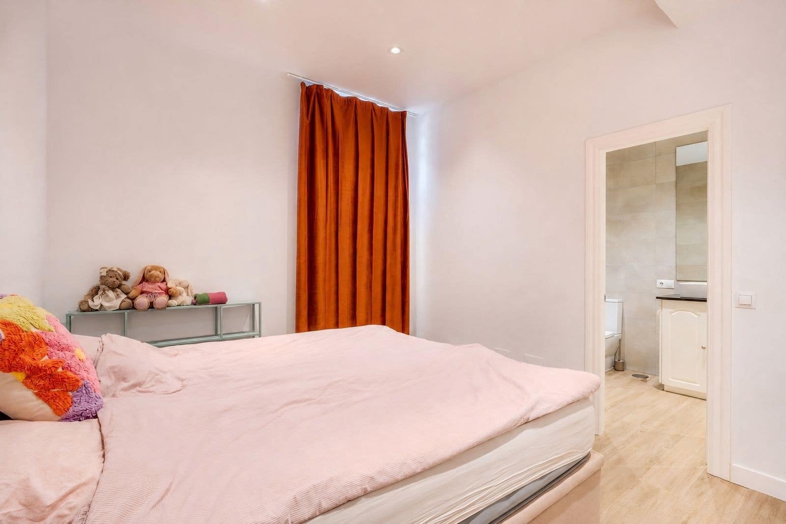 4 chambre Villa/Maison à vendre à Nueva Andalucia avec piscine garage - 1 500 000 € (Ref: 10078050)