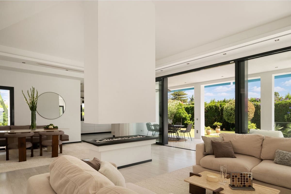 3 soverom Villa til salgs i Atalaya-Isdabe med svømmebasseng garasje - € 1 895 000 (Ref: 10078052)