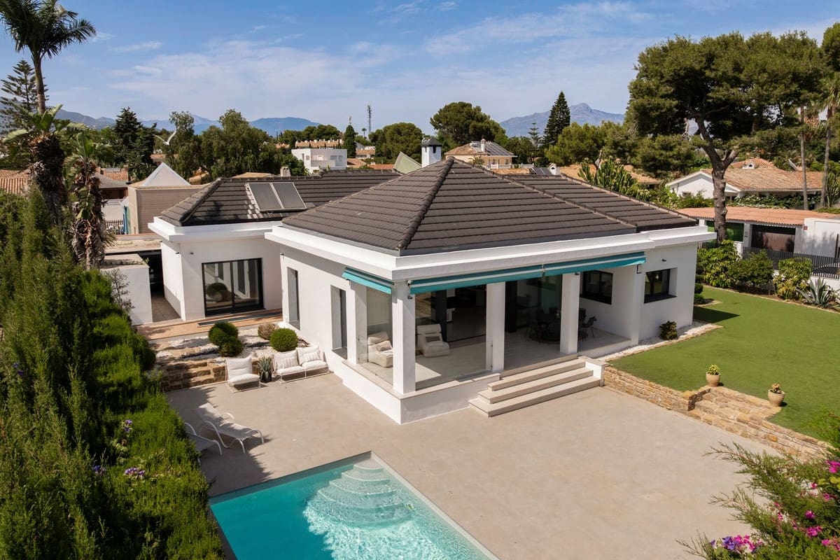 3 soverom Villa til salgs i Atalaya-Isdabe med svømmebasseng garasje - € 1 895 000 (Ref: 10078052)