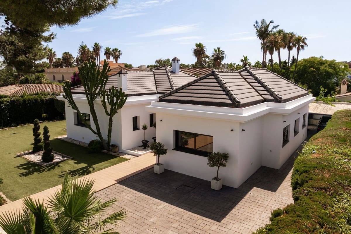 3 soverom Villa til salgs i Atalaya-Isdabe med svømmebasseng garasje - € 1 895 000 (Ref: 10078052)