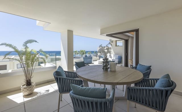 2 chambre Appartement à vendre à Estepona avec piscine garage - 1 595 000 € (Ref: 10078054)