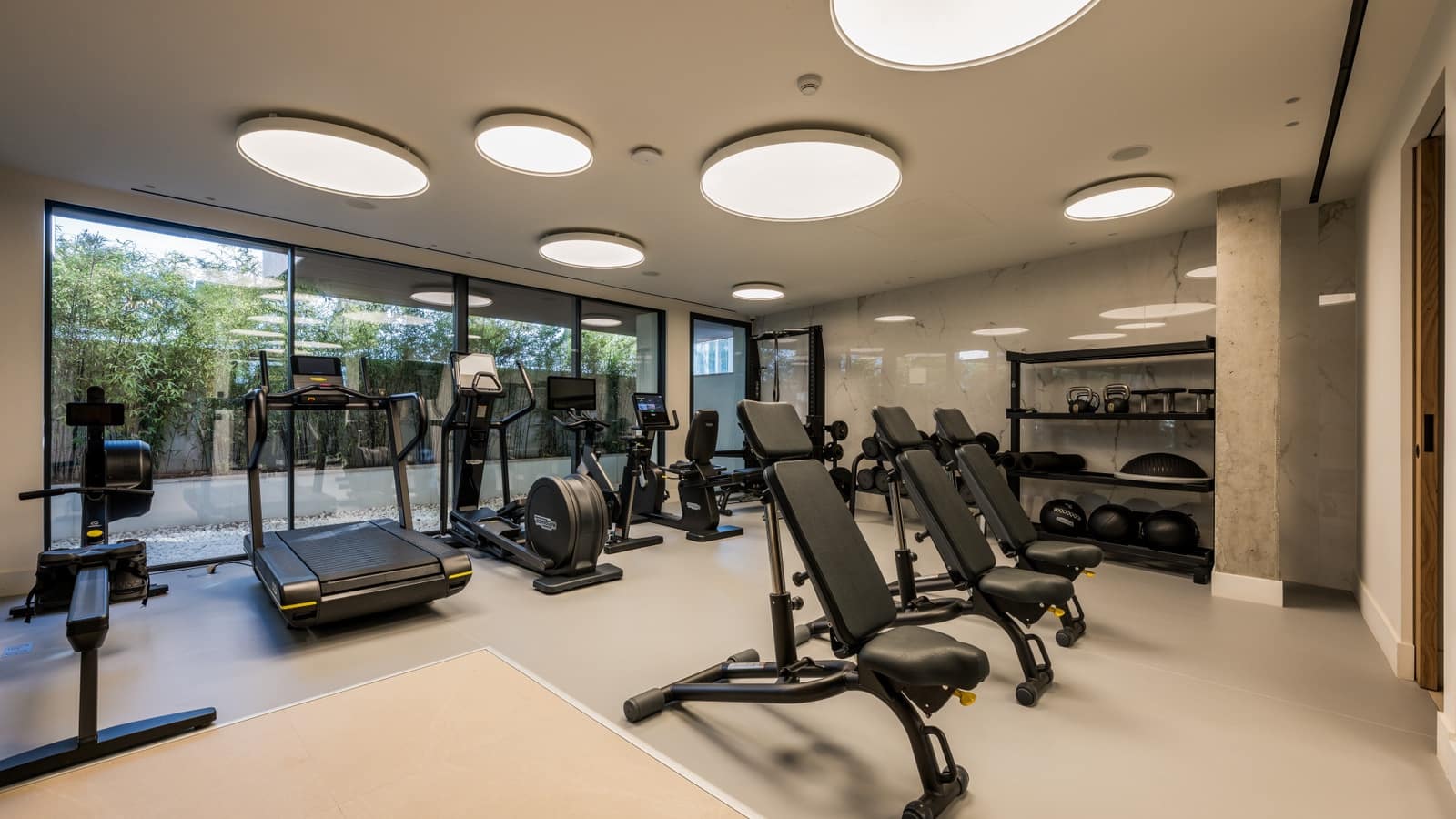3 soveværelse Penthouse til salg i Estepona med swimmingpool garage - € 6.500.000 (Ref: 10080962)