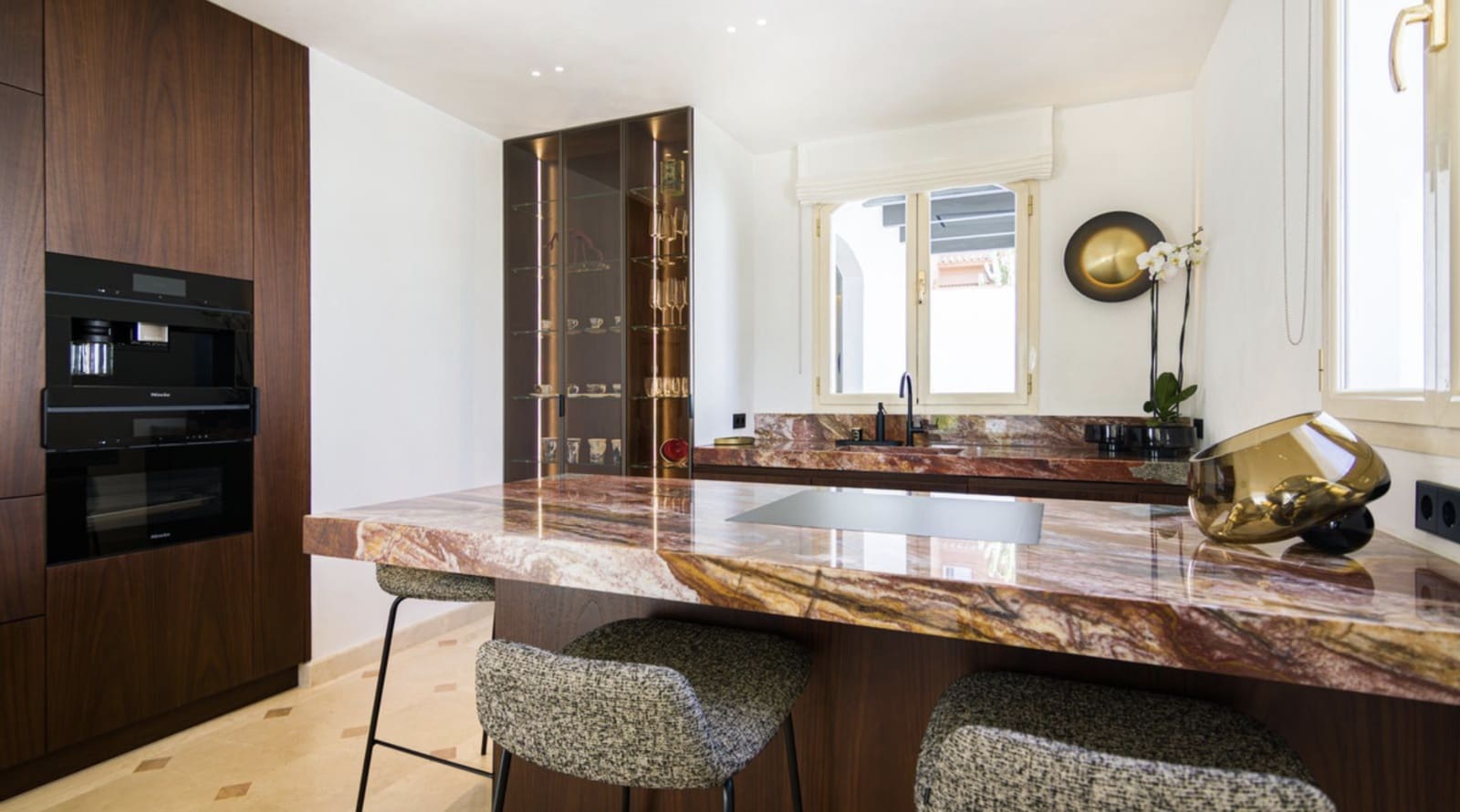 5 sypialnia Willa na sprzedaż w Marbella z basenem garażem - 4 690 000 € (Ref: 10080968)