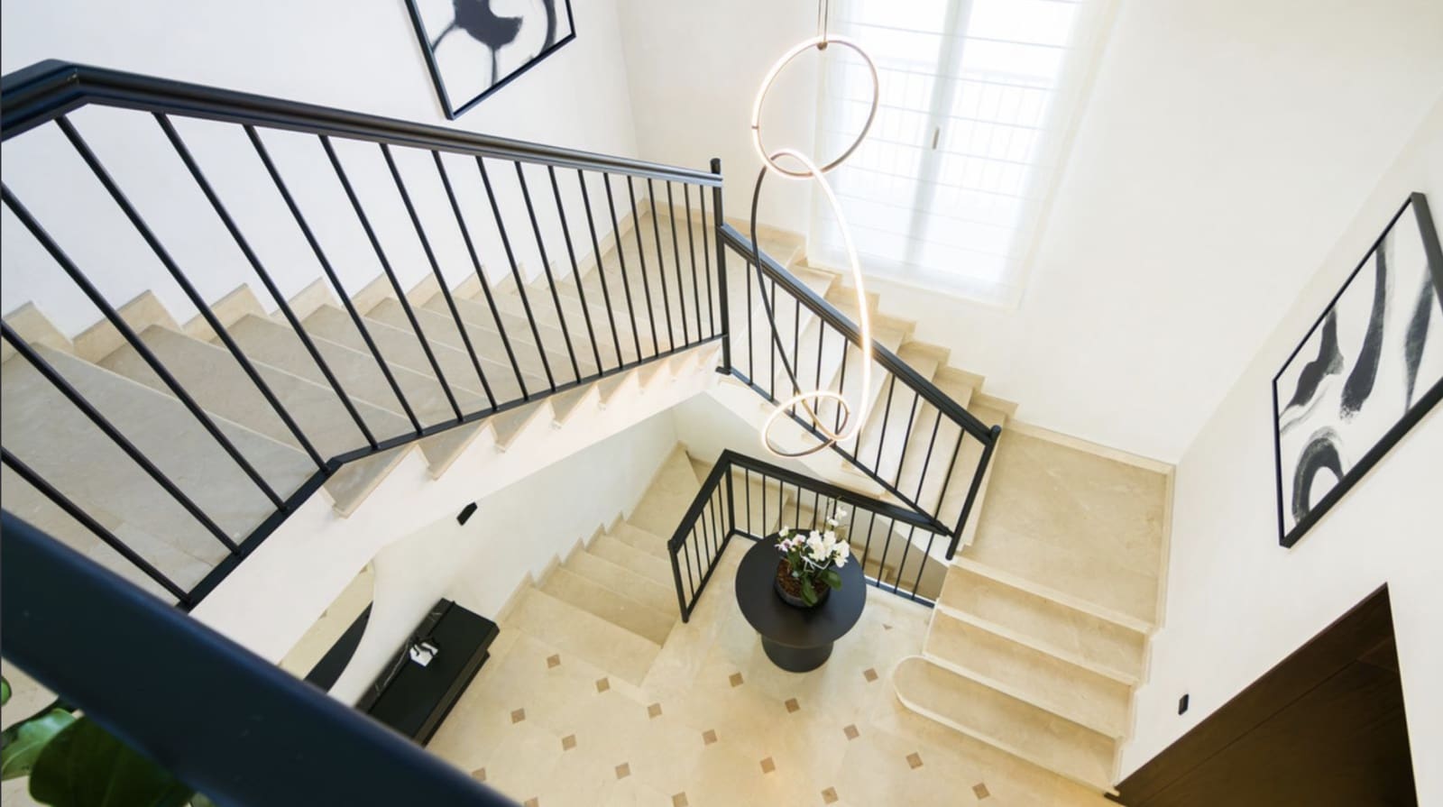 5 sypialnia Willa na sprzedaż w Marbella z basenem garażem - 4 690 000 € (Ref: 10080968)