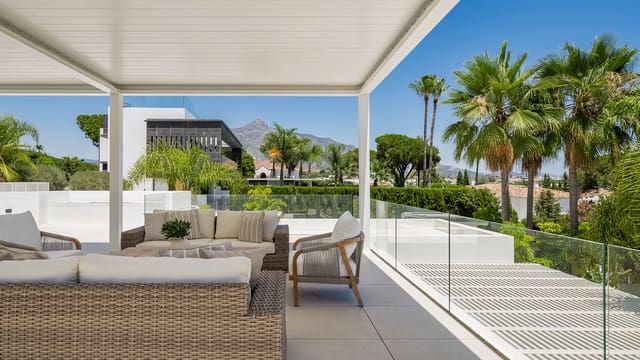 4 slaapkamer Villa te koop in Nueva Andalucia, Marbella met zwembad garage - € 4.995.000 (Ref: 10080969)
