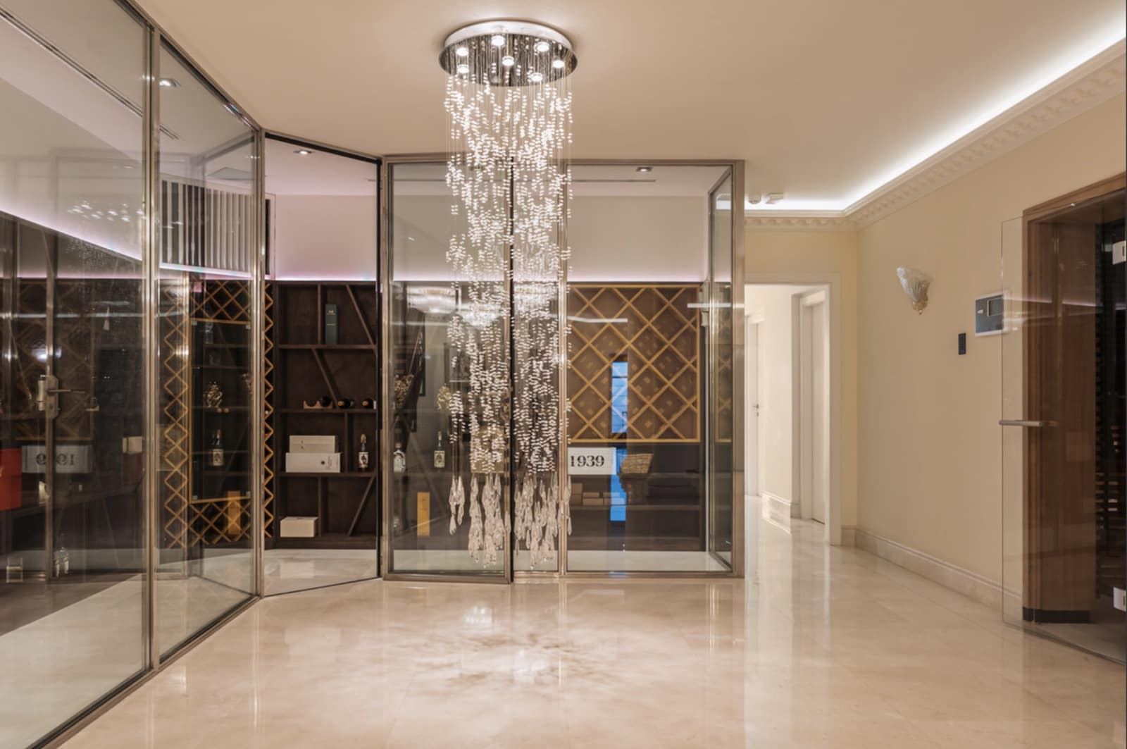 7 sypialnia Willa na sprzedaż w Marbella z basenem garażem - 9 500 000 € (Ref: 10080970)