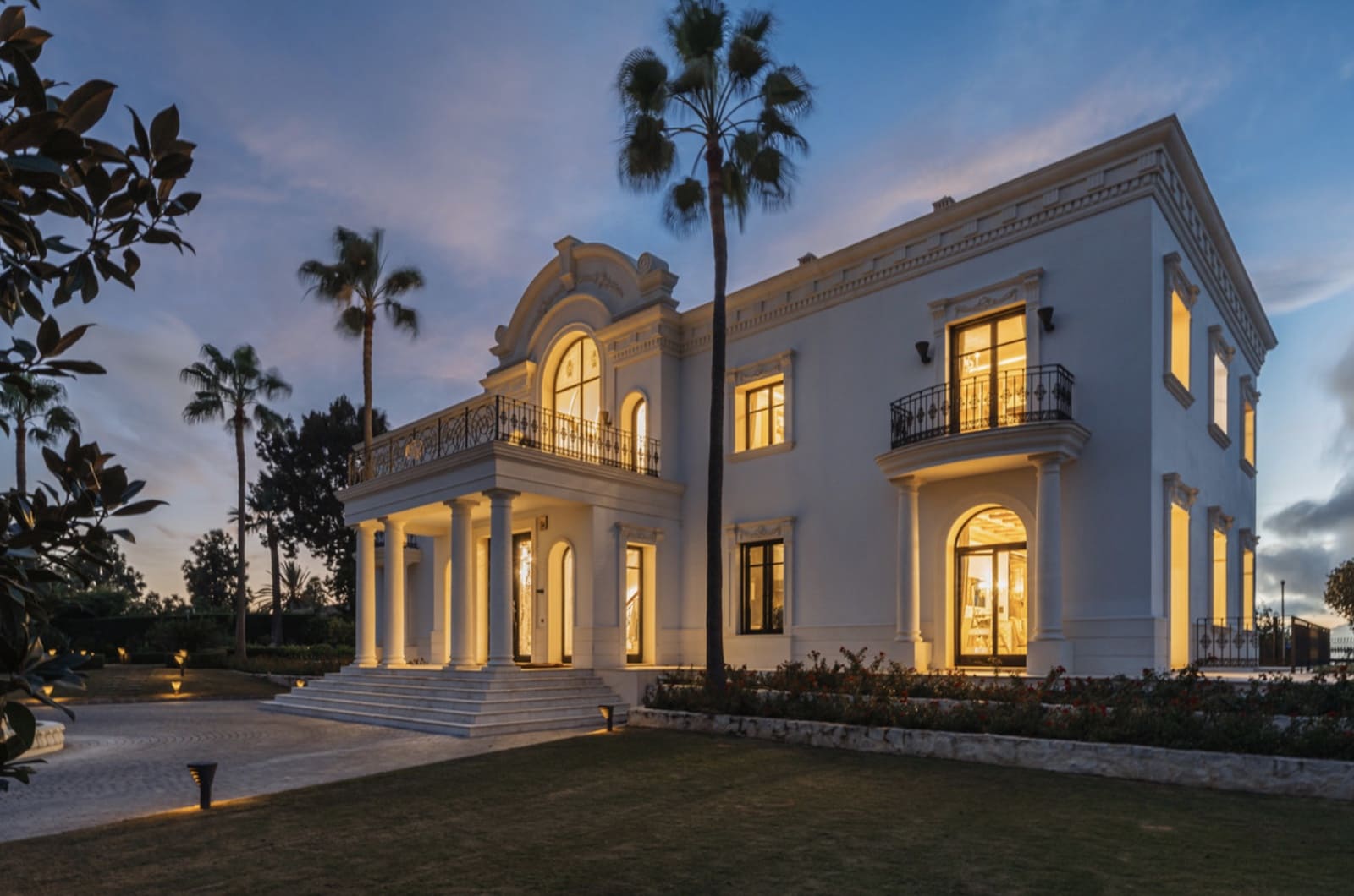 7 sypialnia Willa na sprzedaż w Marbella z basenem garażem - 9 500 000 € (Ref: 10080970)