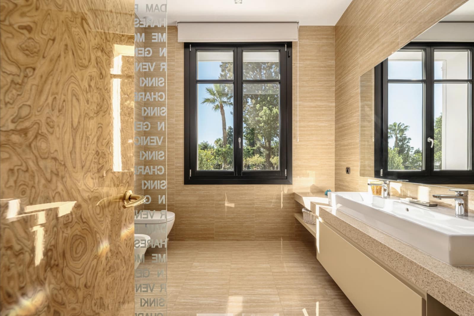 7 sypialnia Willa na sprzedaż w Marbella z basenem garażem - 9 500 000 € (Ref: 10080970)