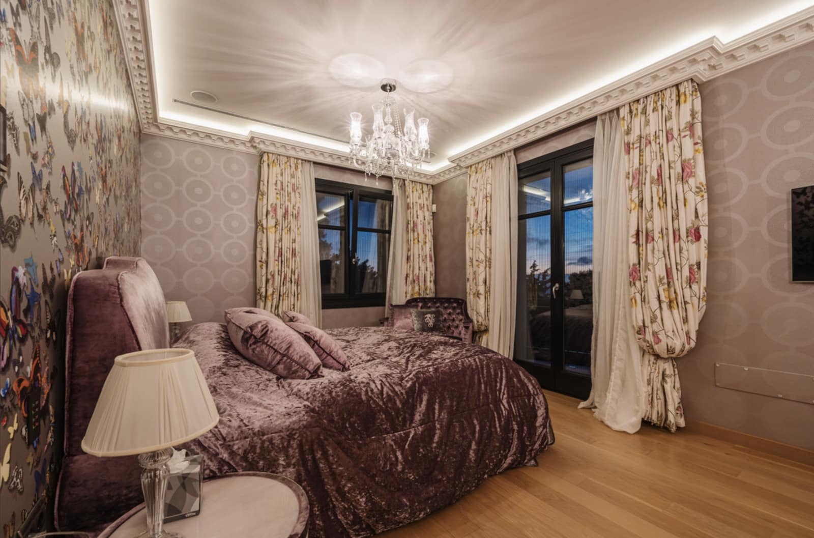 7 sypialnia Willa na sprzedaż w Marbella z basenem garażem - 9 500 000 € (Ref: 10080970)