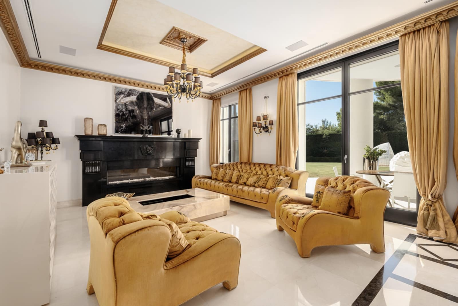 7 sypialnia Willa na sprzedaż w Marbella z basenem garażem - 9 500 000 € (Ref: 10080970)