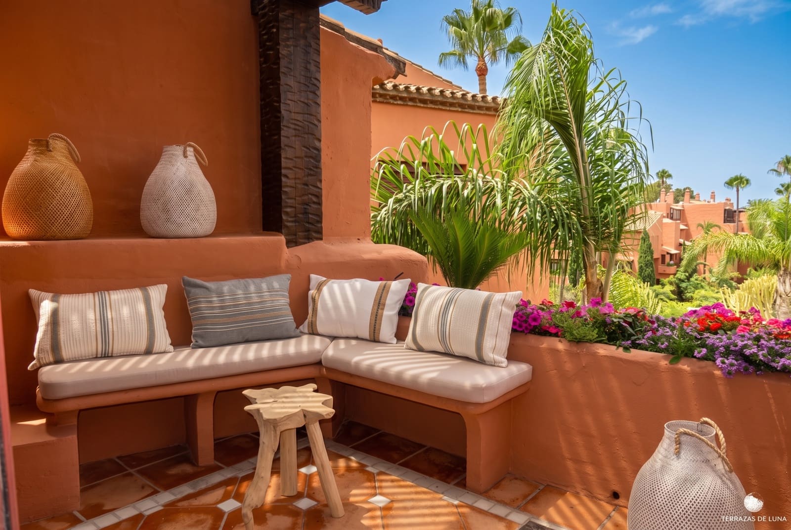 2 quarto Penthouse para venda em Marbella com piscina garagem - 750 000 € (Ref: 10080971)