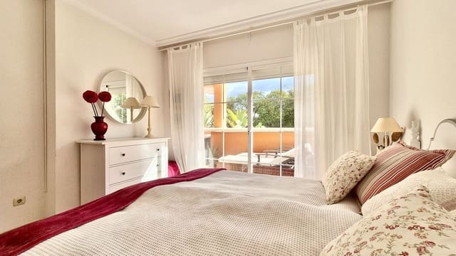 2 slaapkamer Appartement te koop in Nueva Andalucia, Marbella met zwembad garage - € 695.000 (Ref: 10080972)