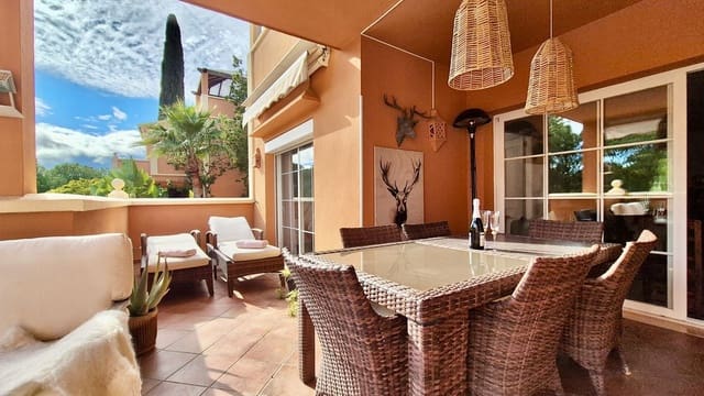 2 slaapkamer Appartement te koop in Nueva Andalucia, Marbella met zwembad garage - € 695.000 (Ref: 10080972)