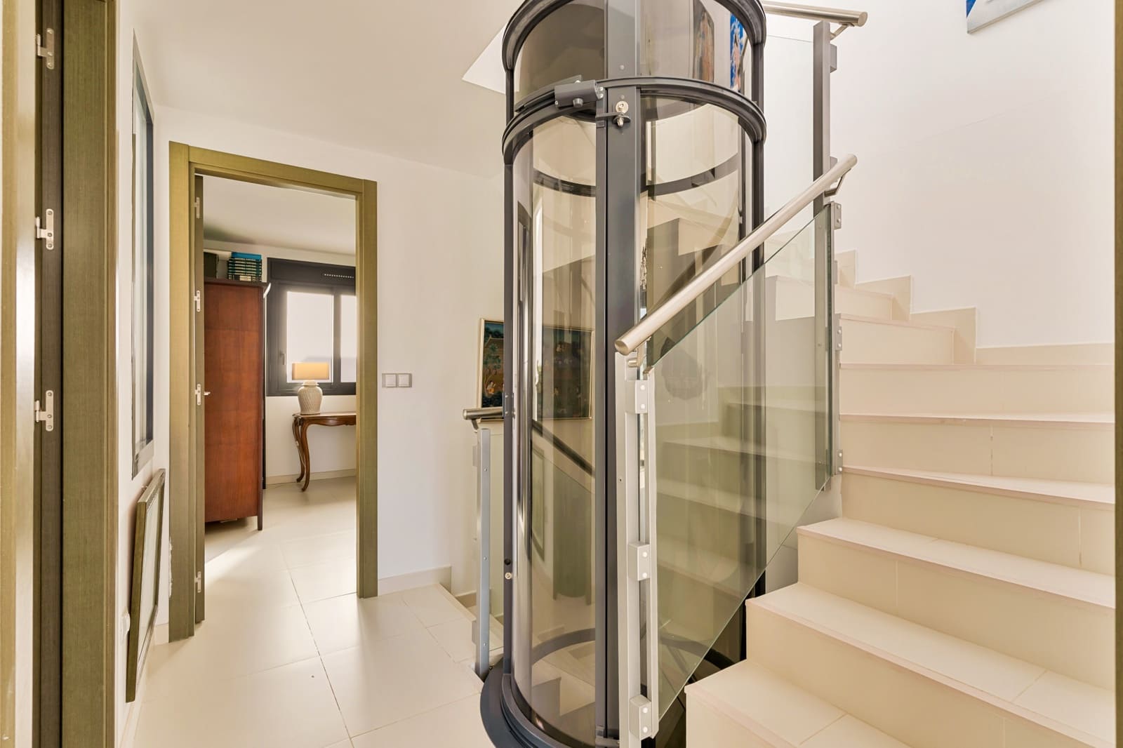 3 sypialnia Dom na sprzedaż w Marbella z basenem garażem - 1 415 000 € (Ref: 10089402)