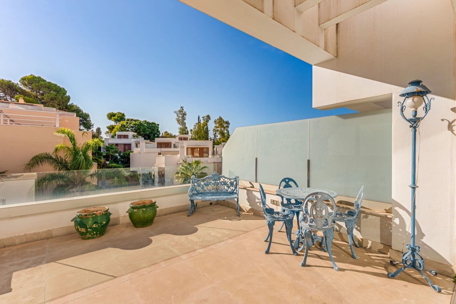 3 sypialnia Dom na sprzedaż w Marbella z basenem garażem - 1 415 000 € (Ref: 10089402)