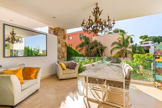 3 sypialnia Dom na sprzedaż w Marbella z basenem garażem - 1 415 000 € (Ref: 10089402)