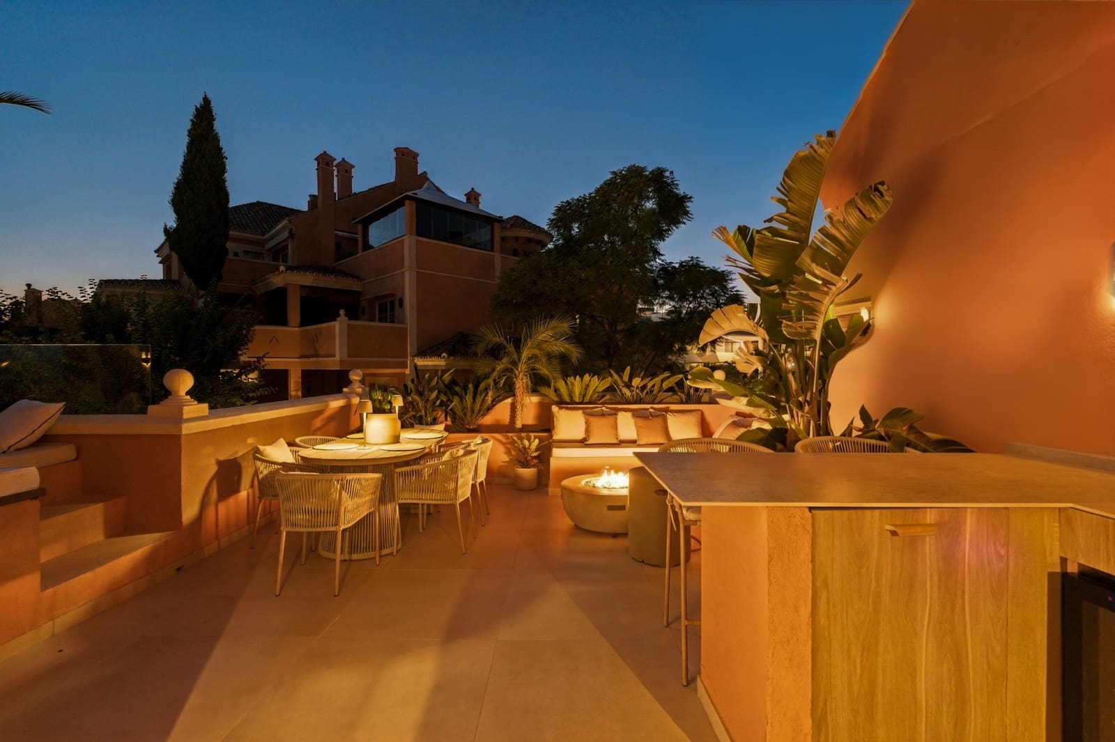 3 soverom Penthouse til salgs i Marbella med svømmebasseng garasje - € 1 497 000 (Ref: 10091155)