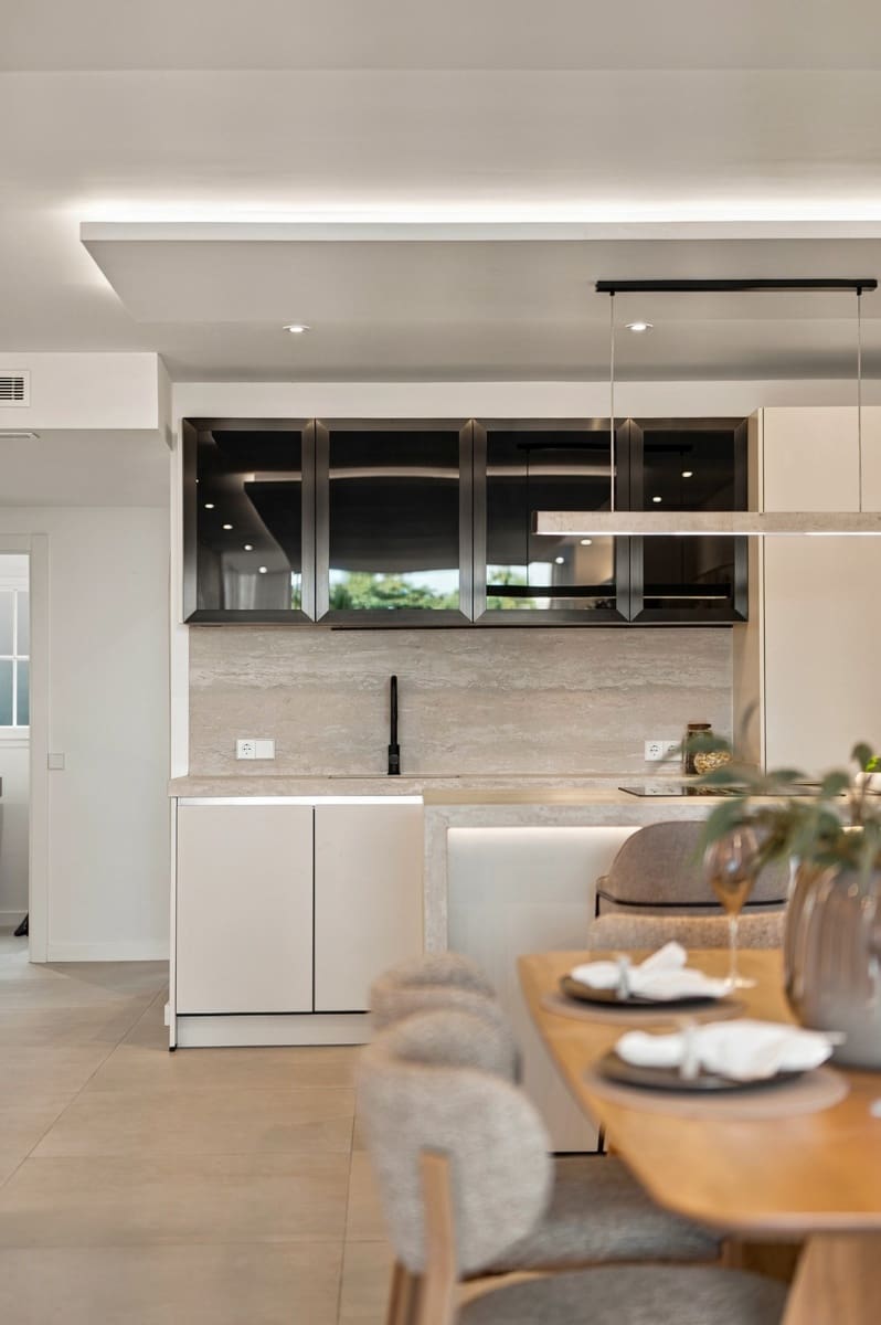 3 soverom Penthouse til salgs i Marbella med svømmebasseng garasje - € 1 497 000 (Ref: 10091155)
