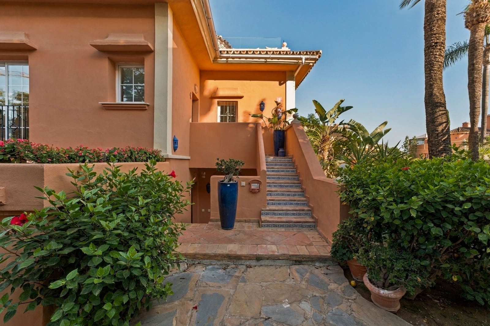 3 soverom Penthouse til salgs i Marbella med svømmebasseng garasje - € 1 497 000 (Ref: 10091155)