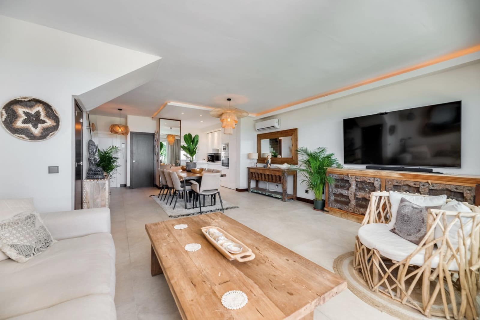 Casa de 4 habitaciones en Marbella en venta con piscina garaje - 1.750.000 € (Ref: 10094374)