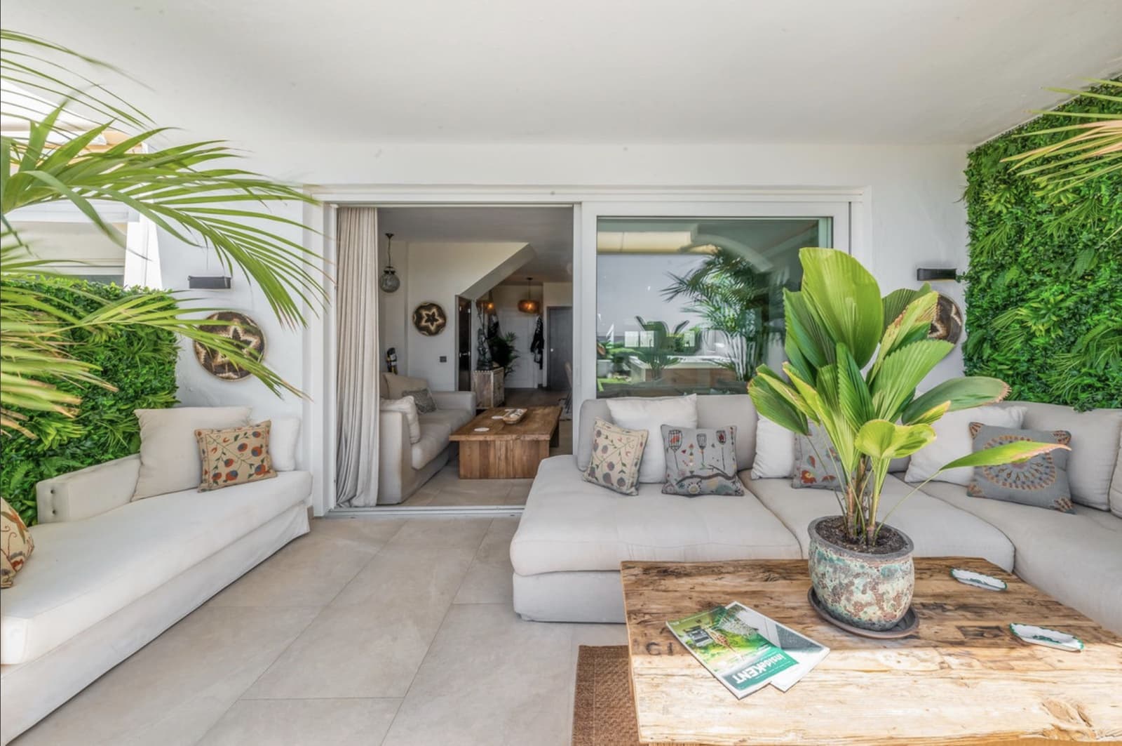 Casa de 4 habitaciones en Marbella en venta con piscina garaje - 1.750.000 € (Ref: 10094374)