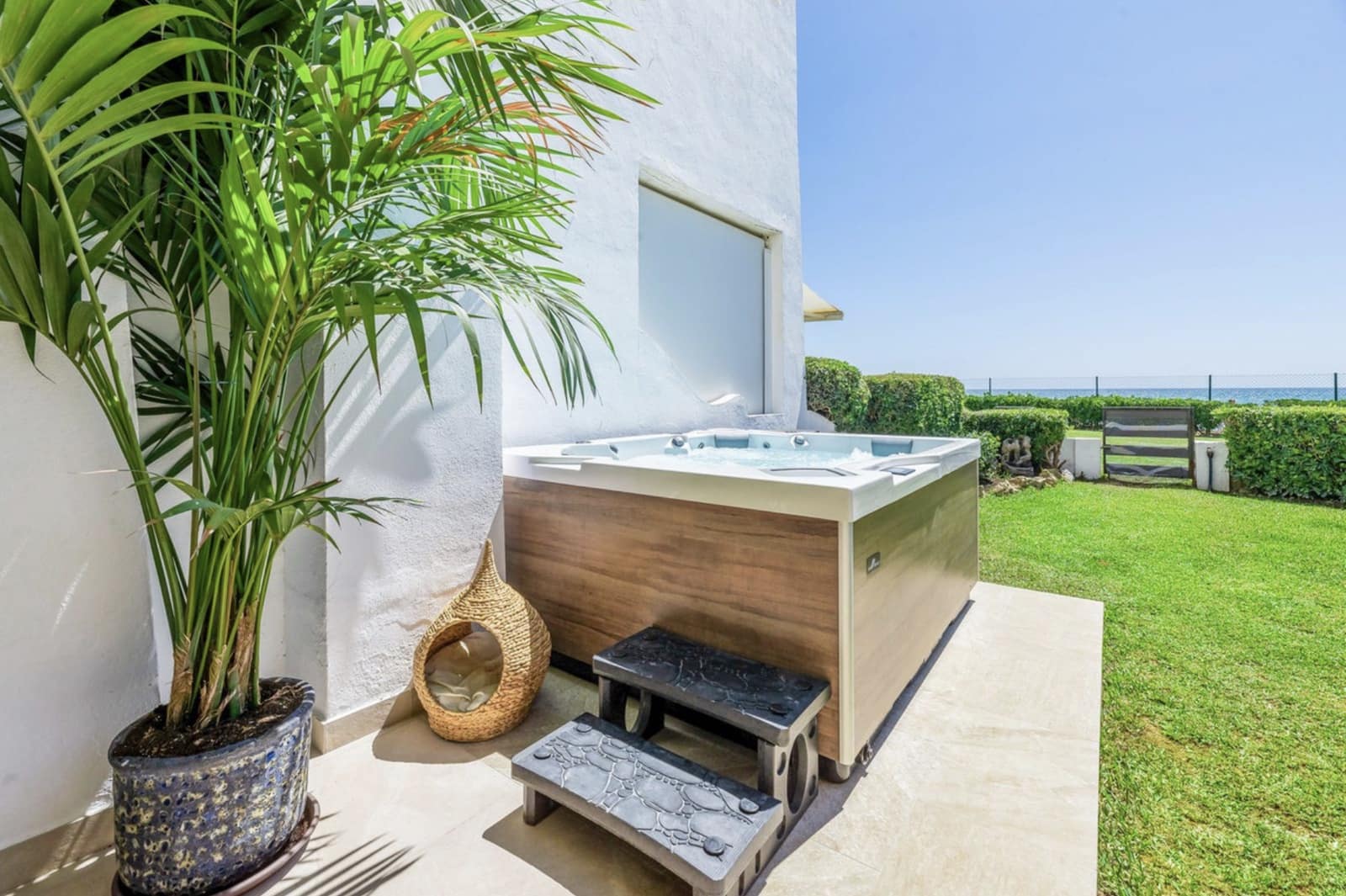 Casa de 4 habitaciones en Marbella en venta con piscina garaje - 1.750.000 € (Ref: 10094374)
