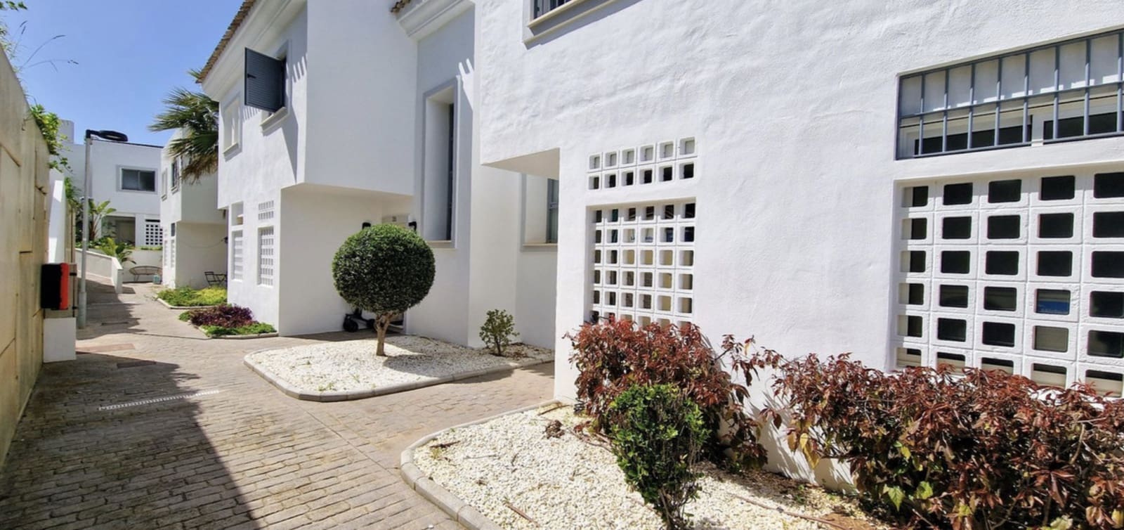 3 Zimmer Haus zu verkaufen in Marbella mit Pool - 550.000 € (Ref: 10094375)